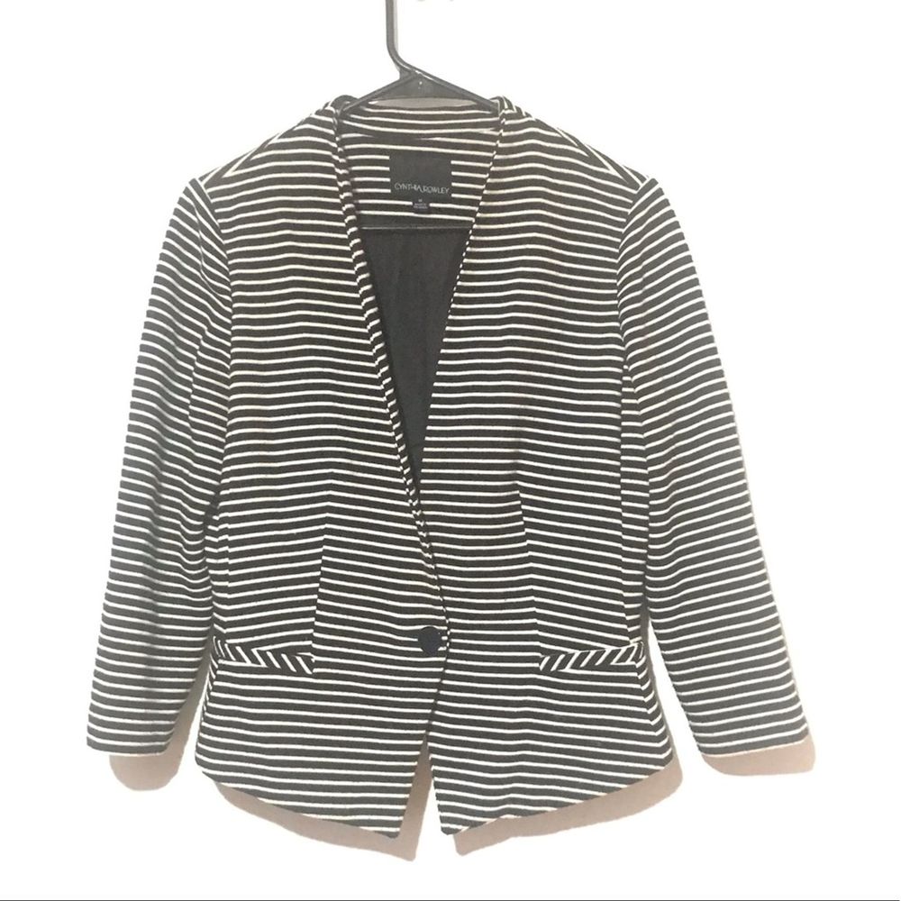 Cynthia Rowley Black & White Striped Blazer-M